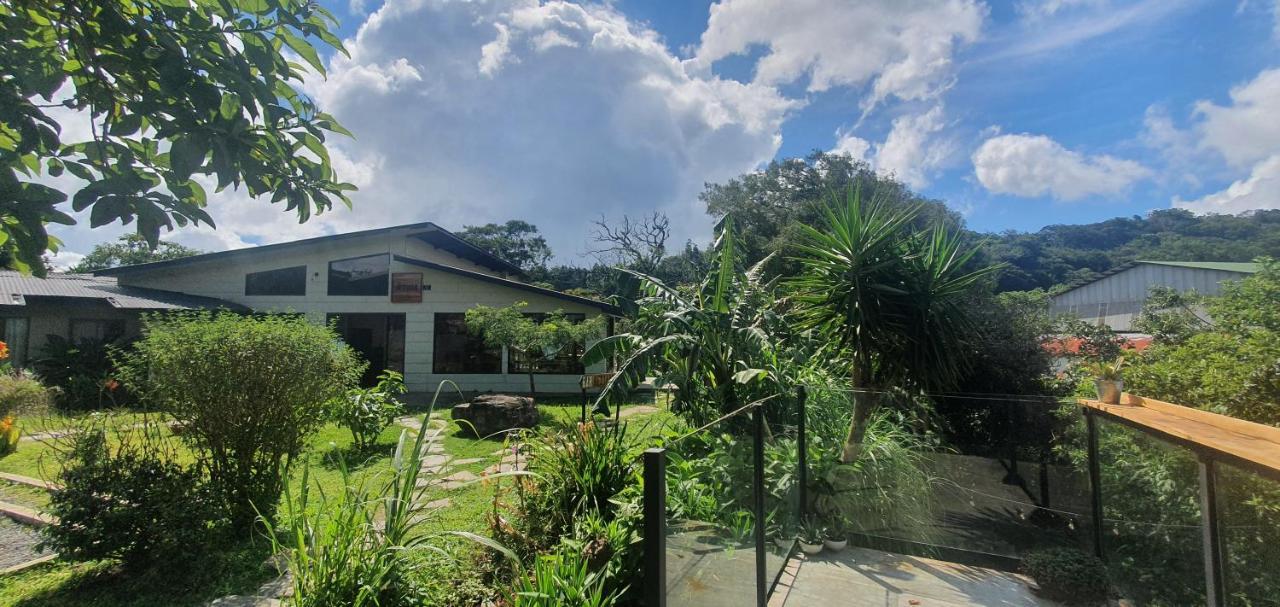 Outbox Inn Monteverde 외부 사진