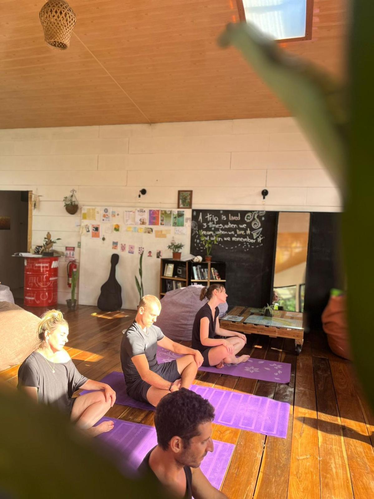 Outbox Inn Monteverde 외부 사진