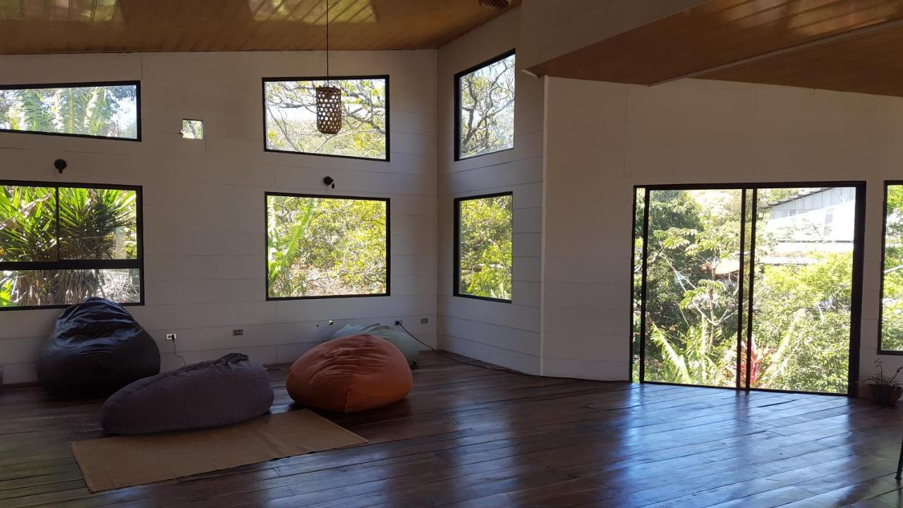 Outbox Inn Monteverde 외부 사진